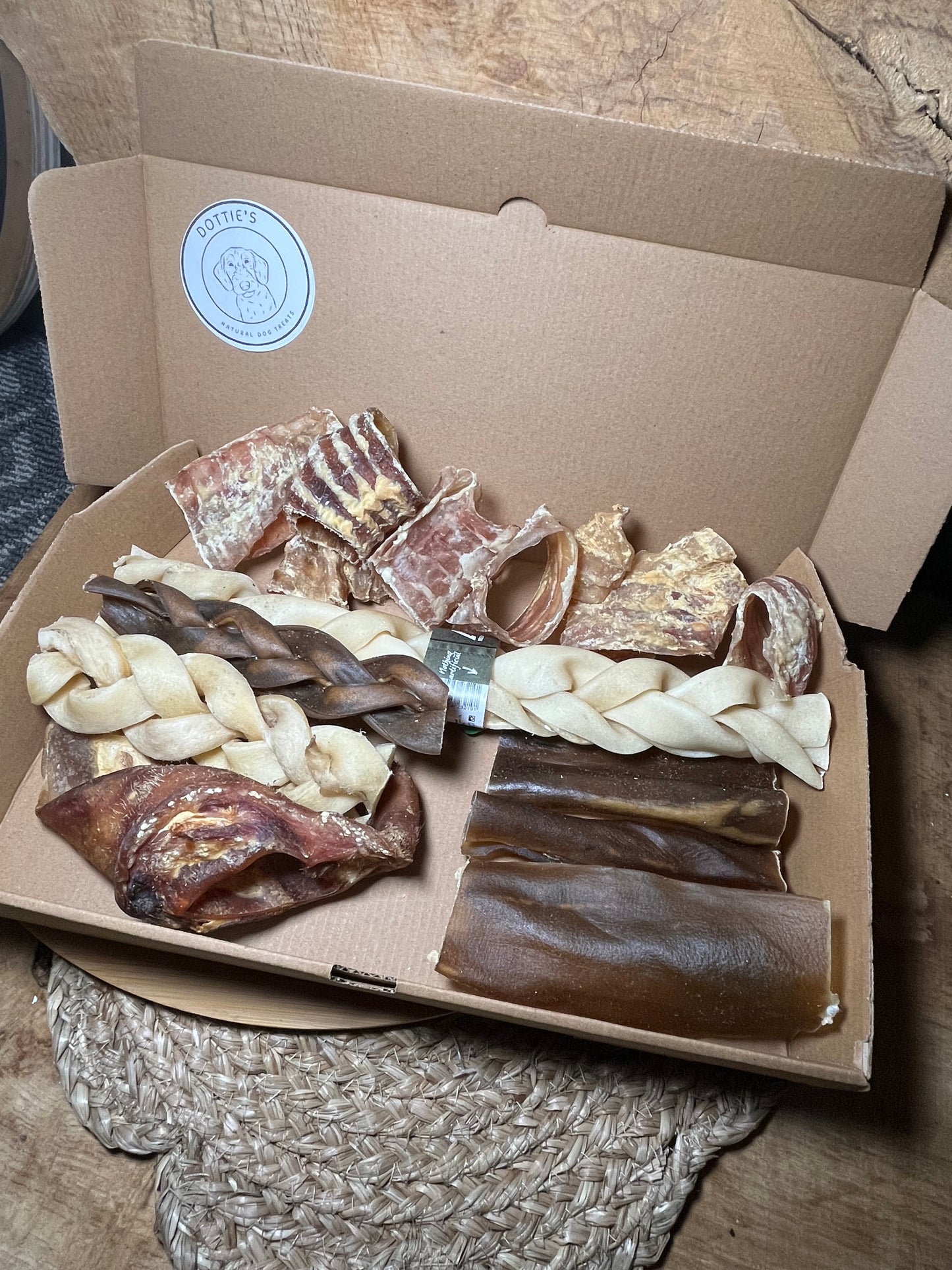 Long lasting chew treat box